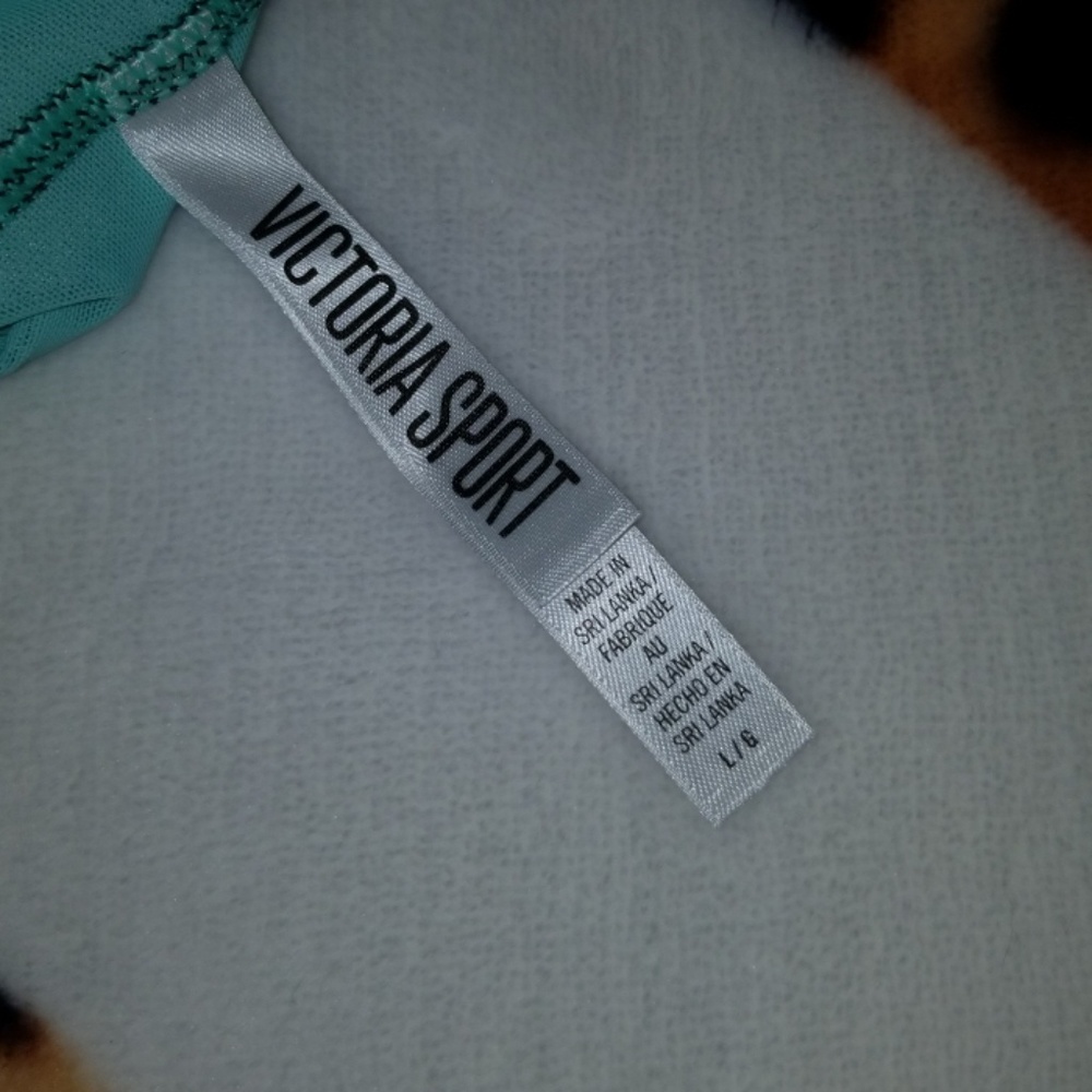 NWT VS SPORT "The Player" Racerback Sports Bra- L - Picture 3 of 4